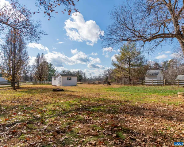 $240,000 | 22 Quarter Lane, Buckingham, VA 23921