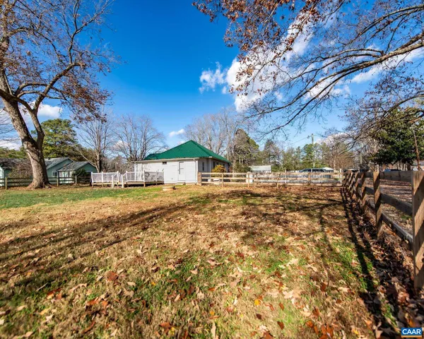 $240,000 | 22 Quarter Lane, Buckingham, VA 23921