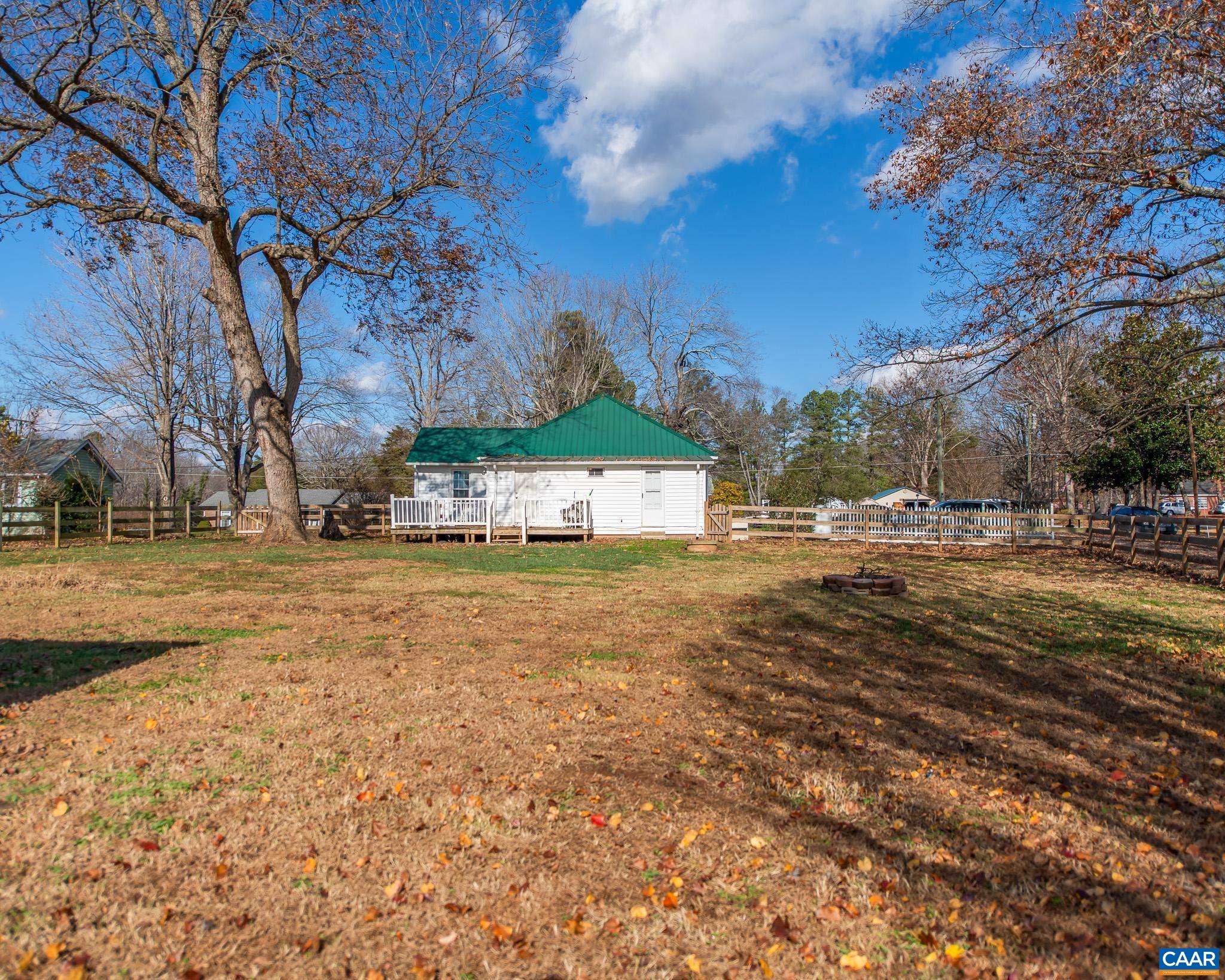 22 Quarter Lane Buckingham, VA 23921 - Photo 33 of 36 a view of open space with city view