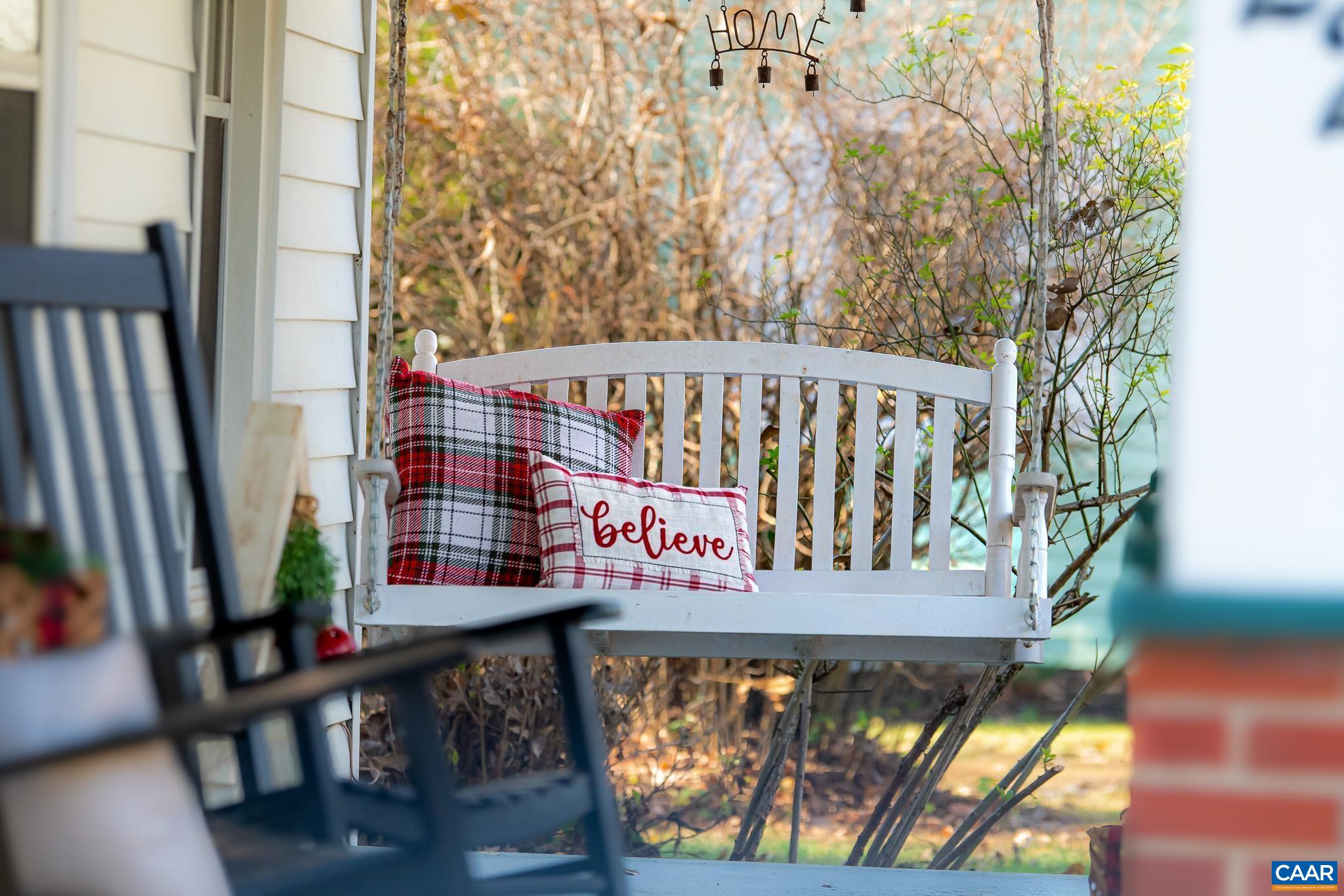 22 Quarter Lane Buckingham, VA 23921 - Photo 4 of 36 a view of a sign board with street