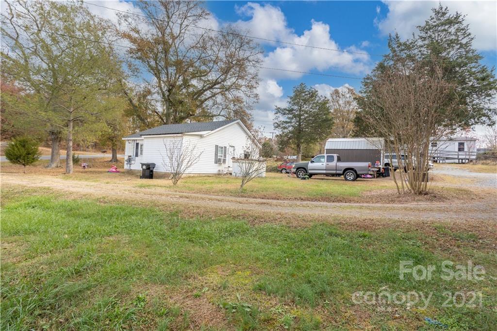 1018 Pinhook Loop Road Gastonia, NC 28056 - Photo 3 of 10 Gallery Image 3