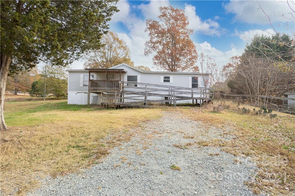 1018 Pinhook Loop Road Gastonia, NC 28056 - Photo 6 of 10 Gallery Image 6