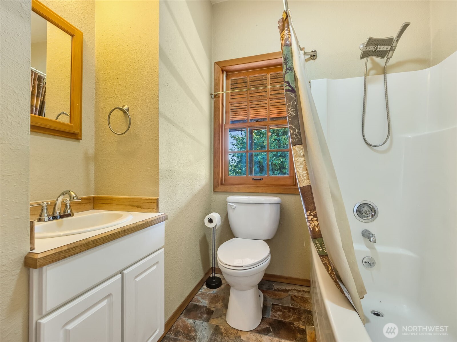 33811 Territory Road Oysterville, WA 98641 - Photo 15 of 40