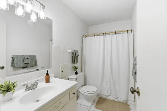 $359,900 | 3832 Gettysburg Avenue North, New Hope, MN 55427