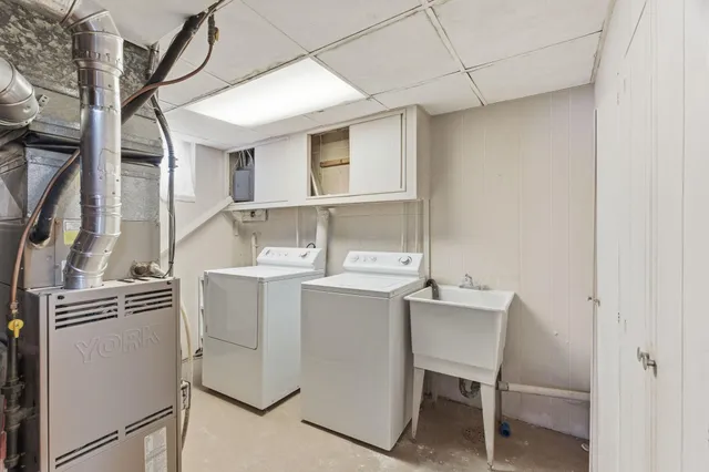 $359,900 | 3832 Gettysburg Avenue North, New Hope, MN 55427