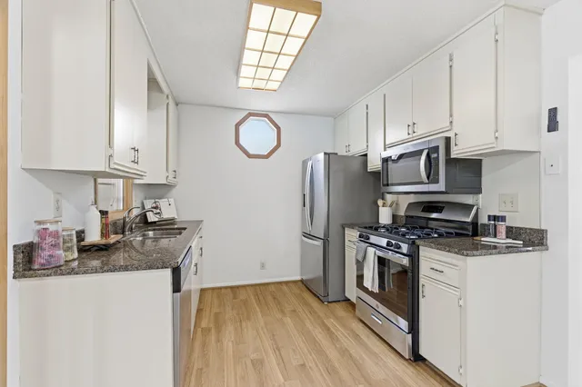 $359,900 | 3832 Gettysburg Avenue North, New Hope, MN 55427