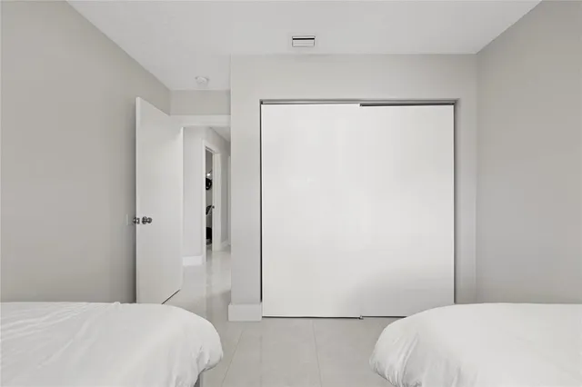 $2,200,000 | 2440 Northeast 25th Place, Fort Lauderdale, FL 33305