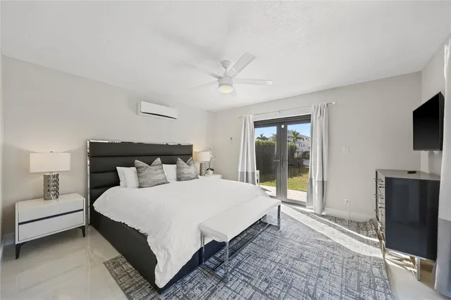 $2,200,000 | 2440 Northeast 25th Place, Fort Lauderdale, FL 33305