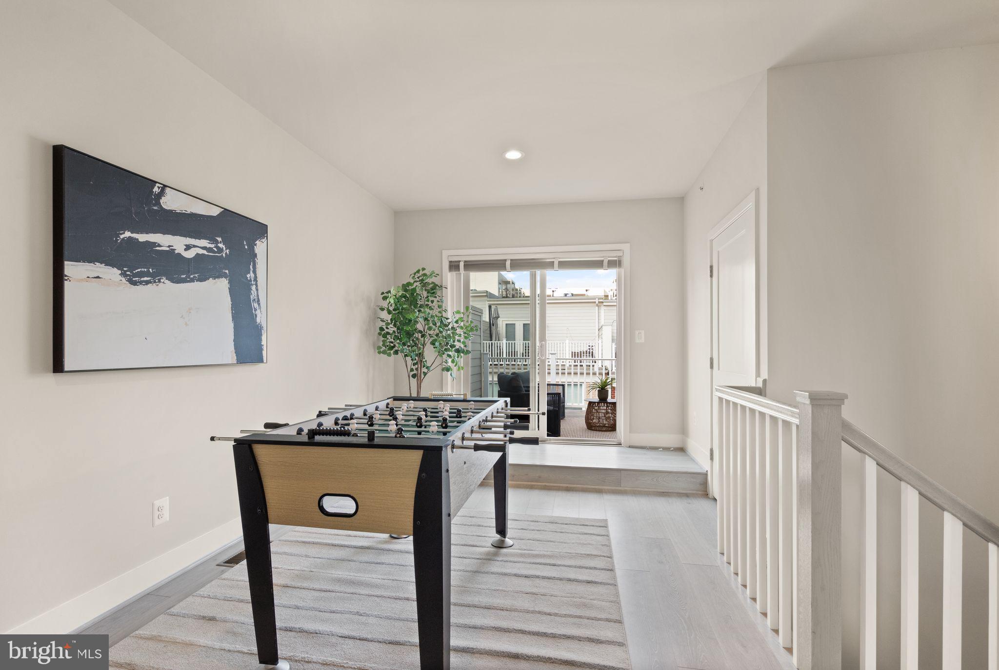 11696 Sunrise Square Place Reston, VA 20191 - Photo 48 of 66 Gallery Image 48