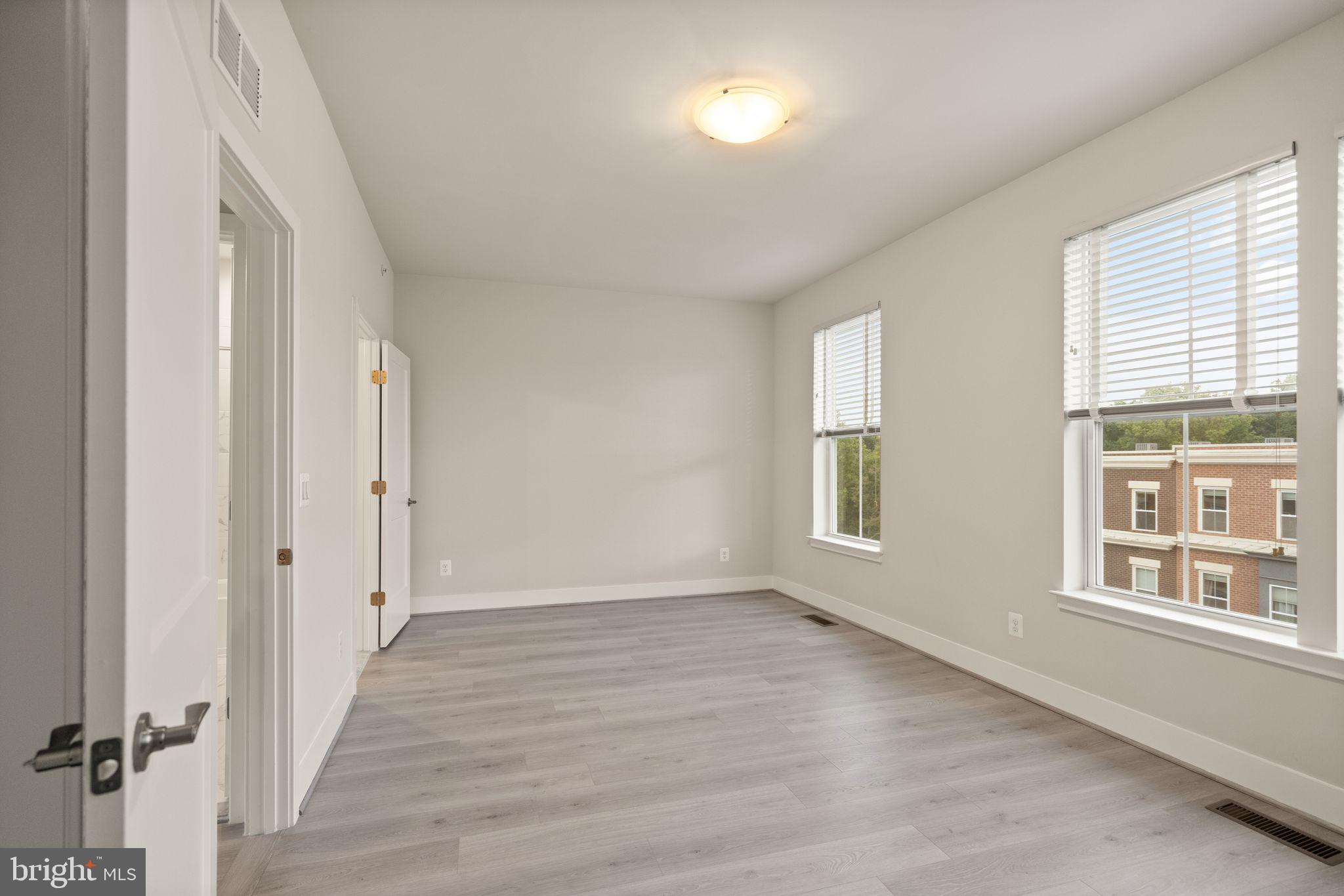 11696 Sunrise Square Place Reston, VA 20191 - Photo 57 of 66 Gallery Image 57
