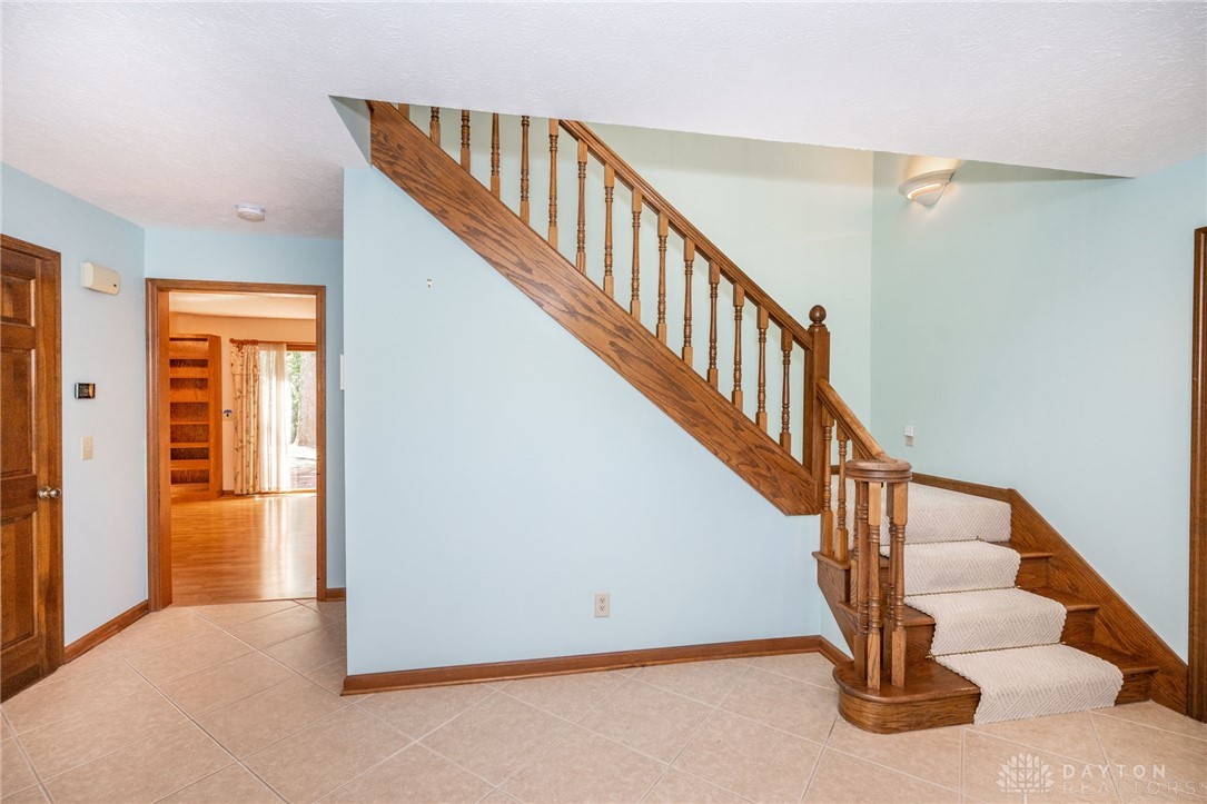 8531 Eagle Ridge Springboro, OH 45066 - Photo 5 of 78 Gallery Image 5