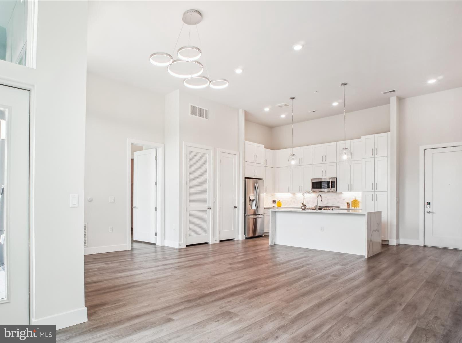 1761 Old Meadow Road, Unit 106 McLean, VA 22102 - Photo 6 of 37