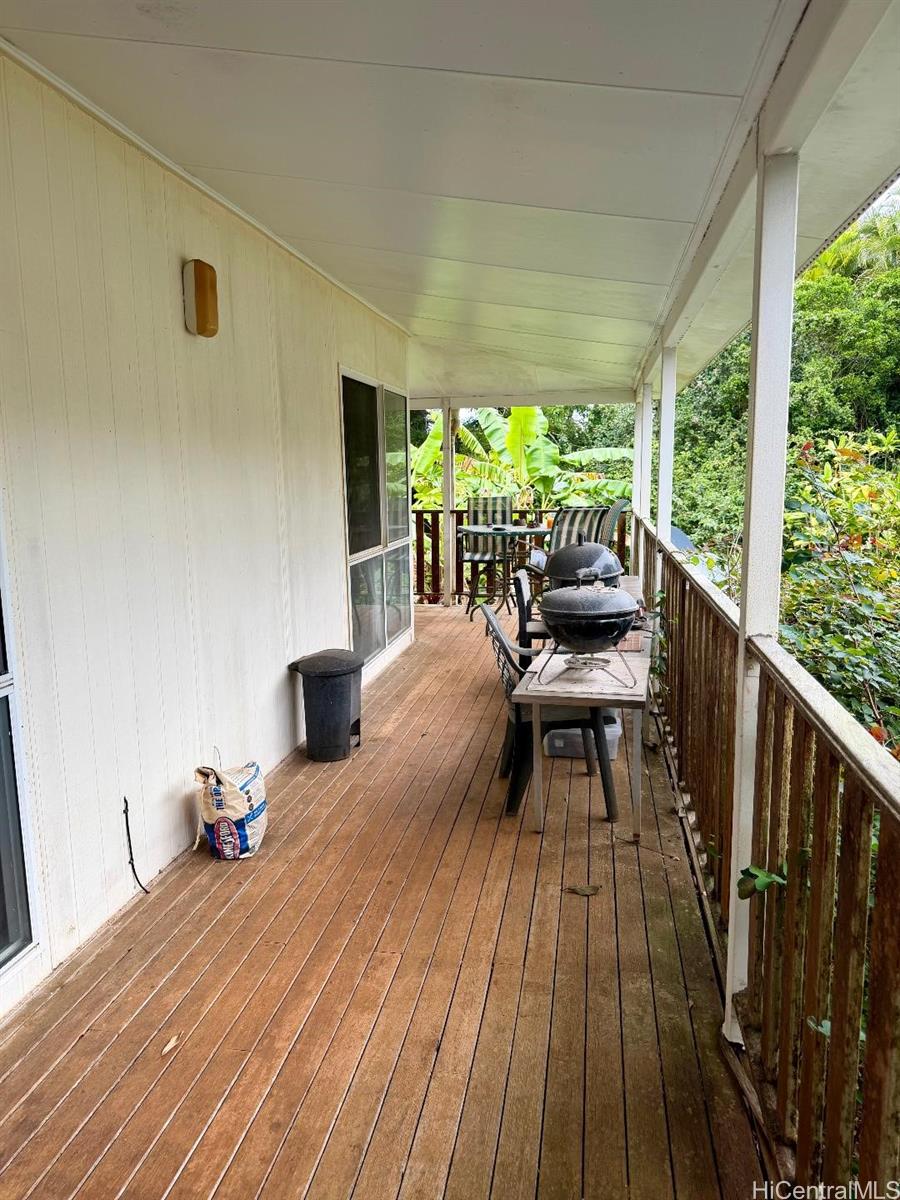 59-543 Alapio Road Haleiwa, HI 96712 - Photo 10 of 17 Right Side Deck Main House