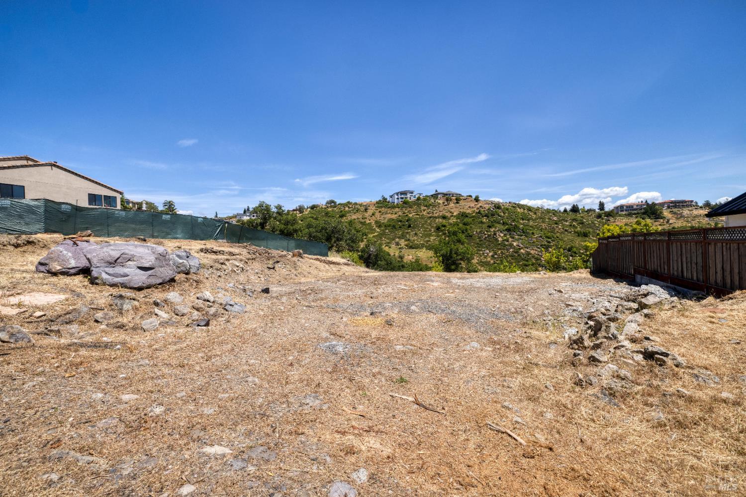 3752 Crown Hill Drive Santa Rosa, CA 95404 - Photo 10 of 24 a view of a yard with a house