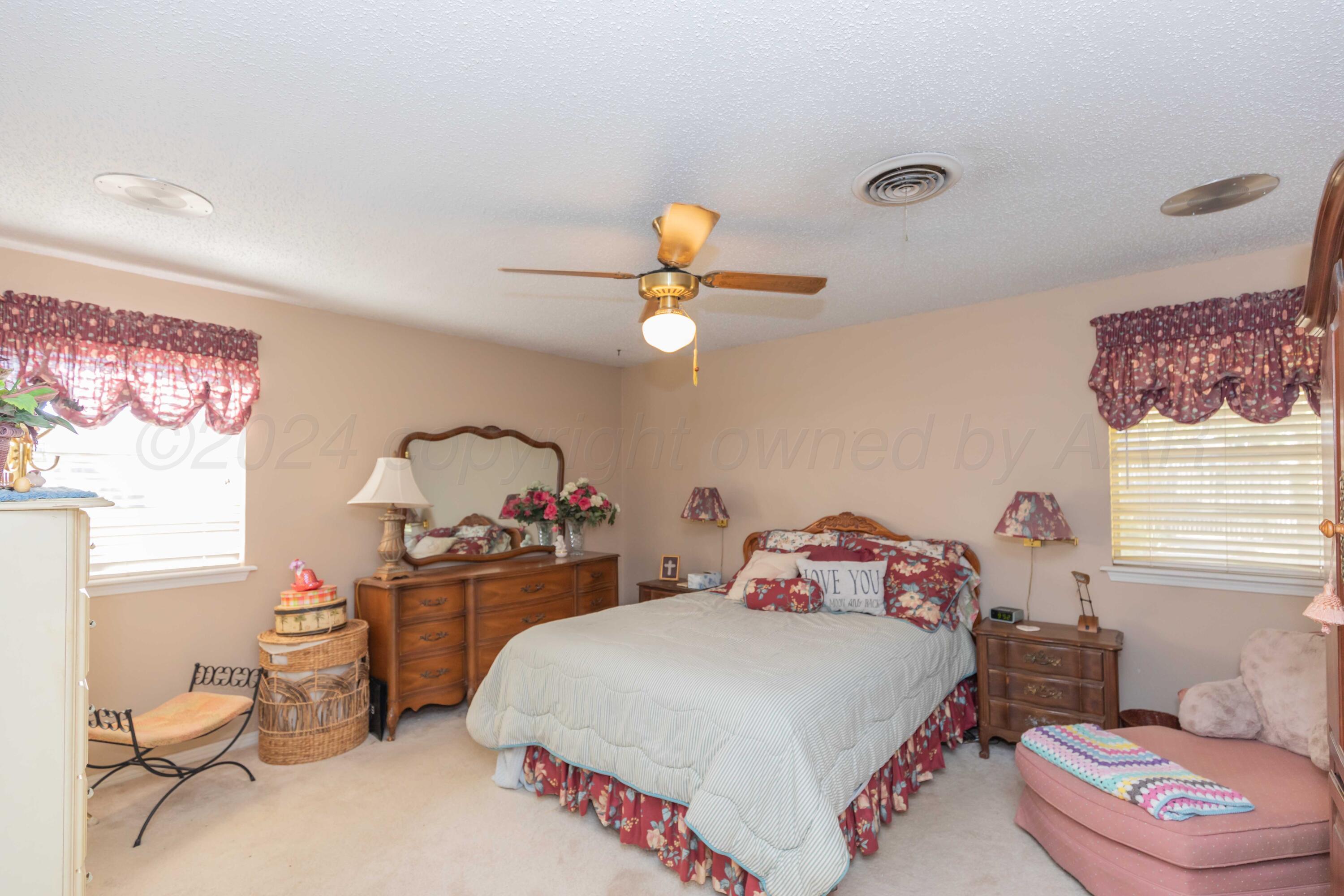 2805 James Louis Drive Amarillo, TX 79110 - Photo 18 of 42 PRIMARY VIEW 1