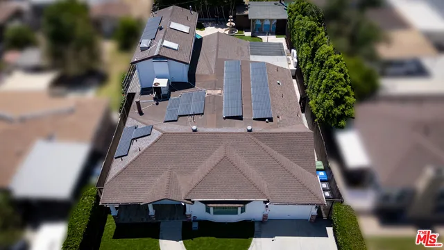 $1,299,000 | 6449 Radford Avenue, North Hollywood, CA 91606