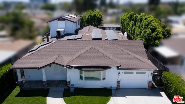 $1,299,000 | 6449 Radford Avenue, North Hollywood, CA 91606