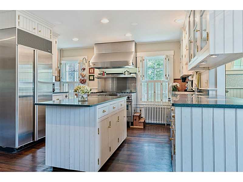 43 South Pier Road Narragansett, RI 02882 - Photo 9 of 25 Kitchen. Top of the line stainless steel appliances.