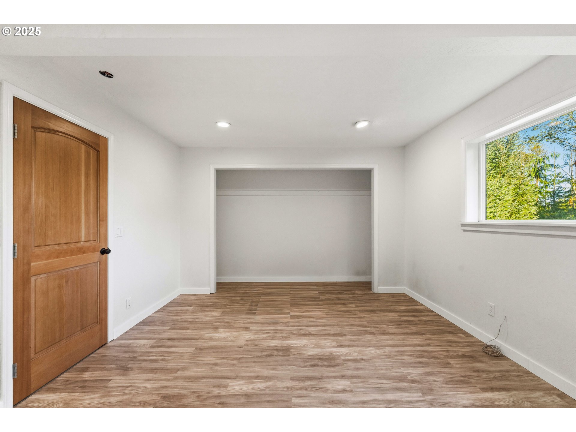 62356 Olive Barber Road Coos Bay, OR 97420 - Photo 22 of 34 a view of an empty room