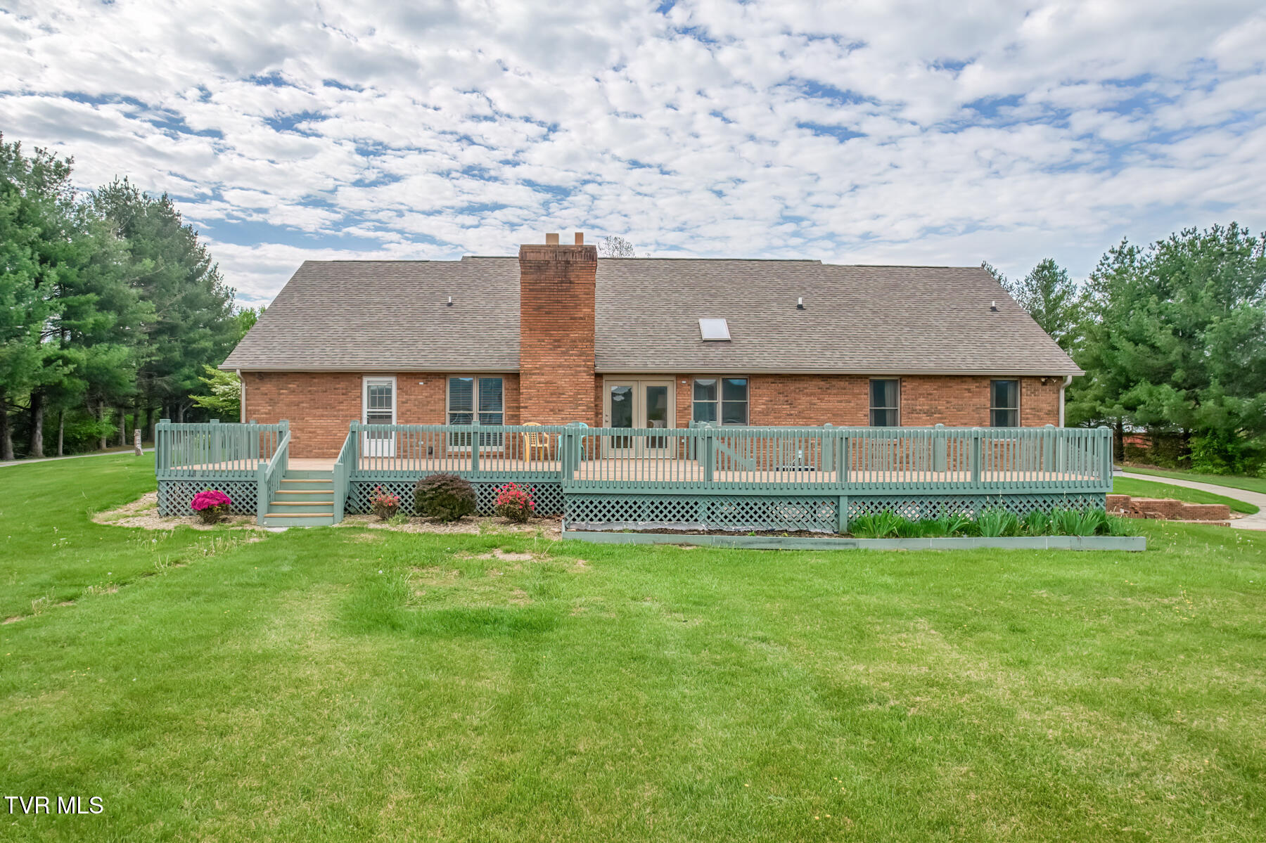 1237 White Top Road Bluff City, TN 37618 - Photo 13 of 87 1237 White Top Rd-84