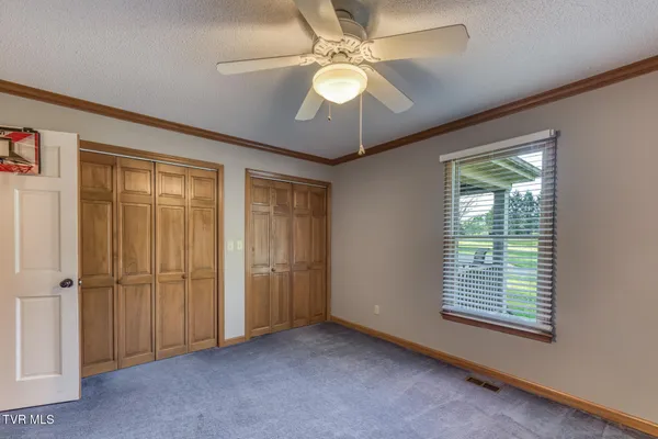 $800,000 | 1237 White Top Road, Bluff City, TN 37618