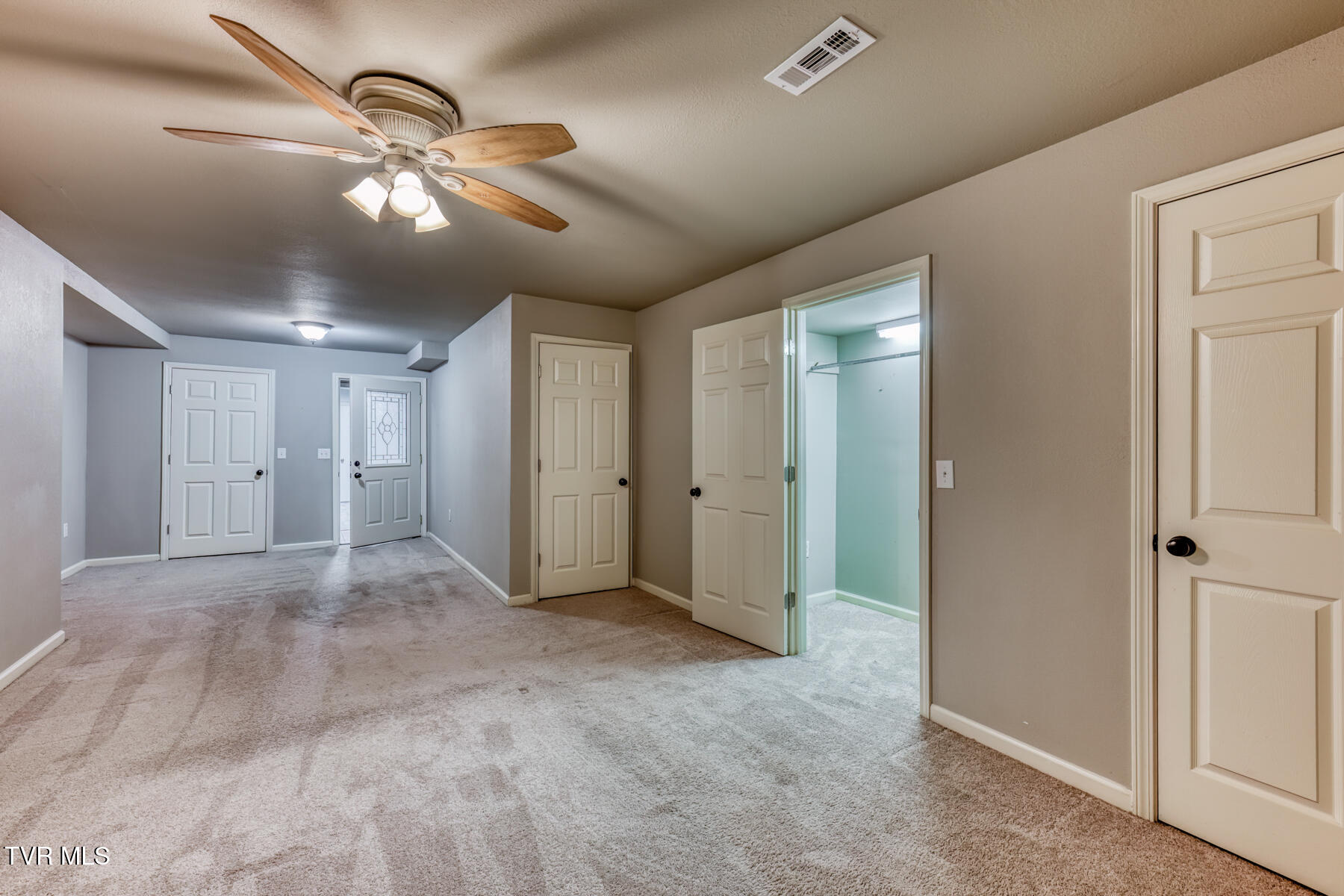 1237 White Top Road Bluff City, TN 37618 - Photo 34 of 87 1237 White Top Rd-52