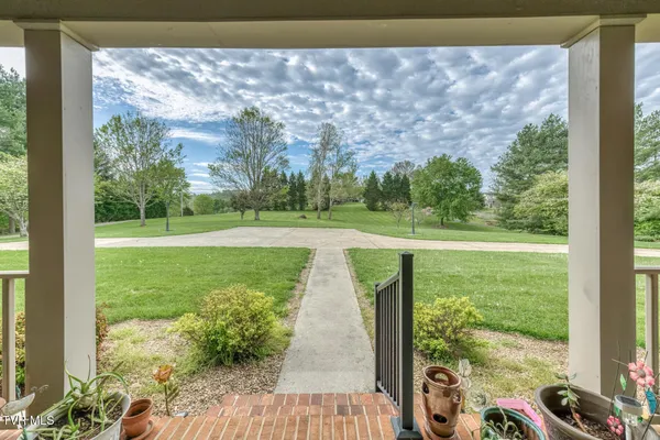 $800,000 | 1237 White Top Road, Bluff City, TN 37618