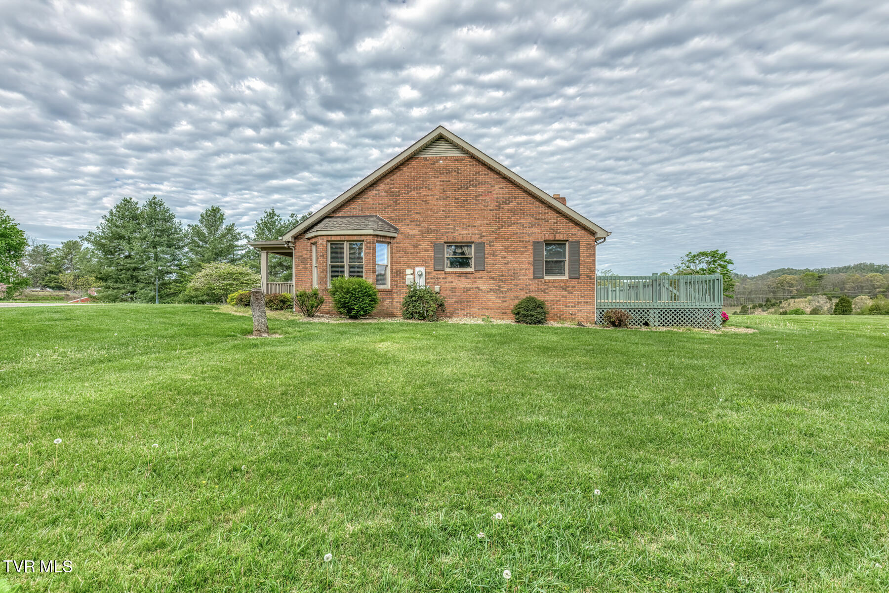1237 White Top Road Bluff City, TN 37618 - Photo 47 of 84 1237 White Top Rd-69