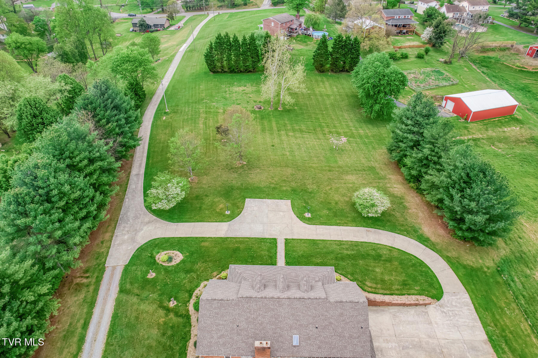 1237 White Top Road Bluff City, TN 37618 - Photo 60 of 84 1237 White Top Rd-87