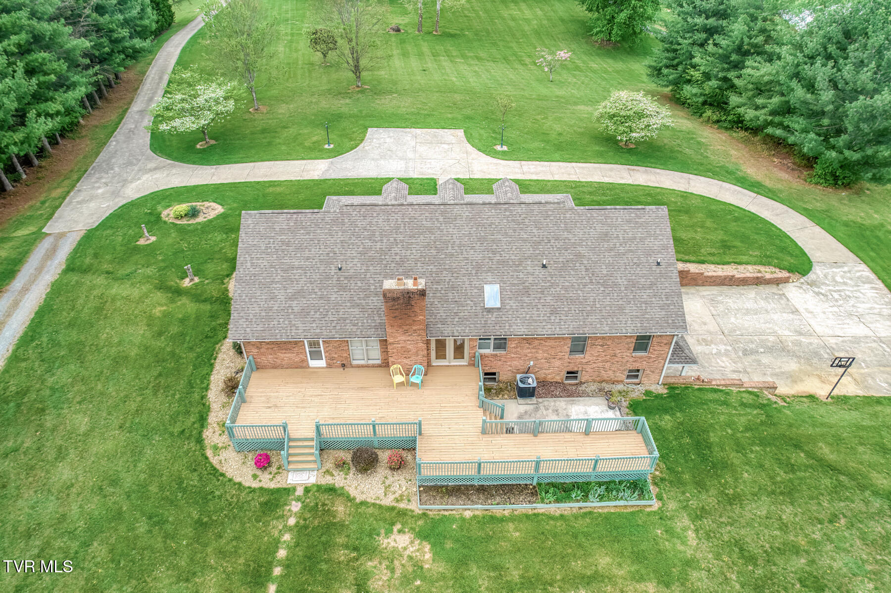 1237 White Top Road Bluff City, TN 37618 - Photo 62 of 87 1237 White Top Rd-86