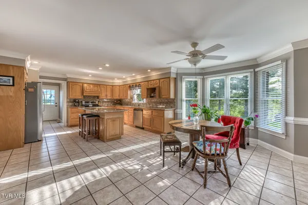 $800,000 | 1237 White Top Road, Bluff City, TN 37618