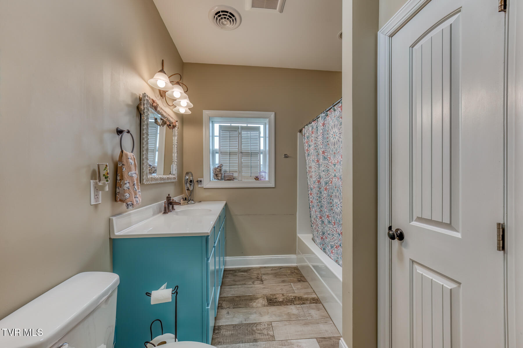 1237 White Top Road Bluff City, TN 37618 - Photo 73 of 87 1237 White Top Rd-103