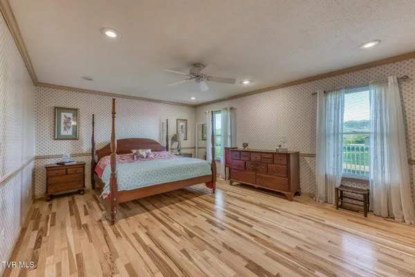 $800,000 | 1237 White Top Road, Bluff City, TN 37618