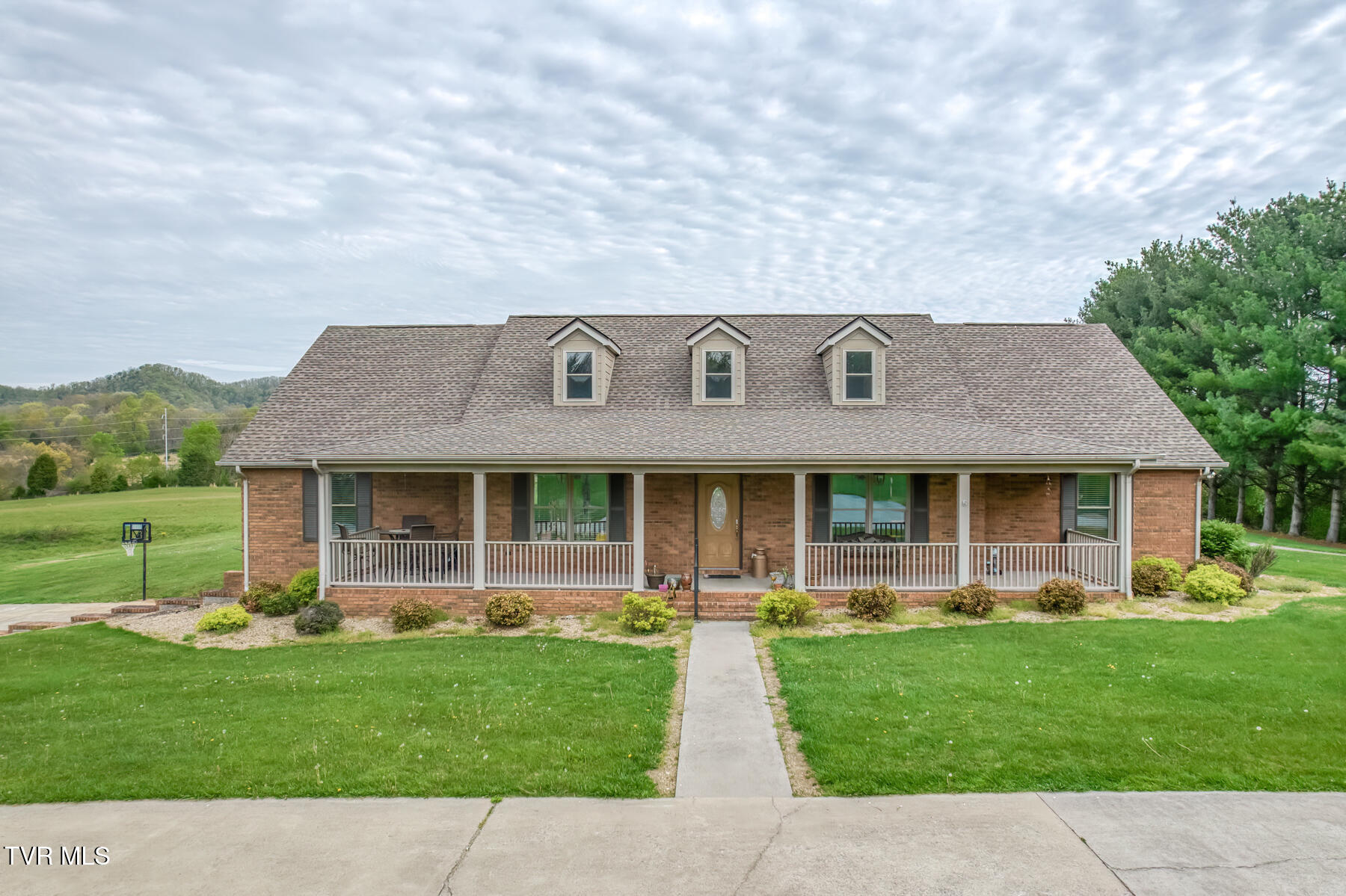 1237 White Top Road Bluff City, TN 37618 - Photo 10 of 87 1237 White Top Rd-9