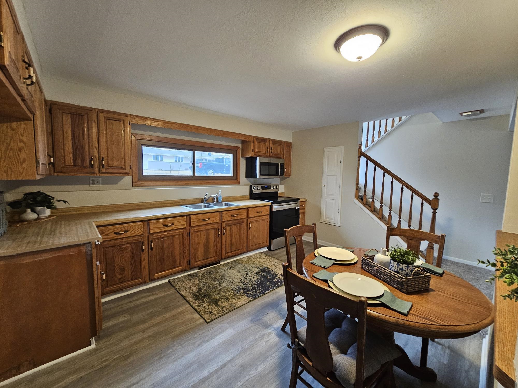 808 Crest View Trail Byron, IL 61010 - Photo 11 of 18