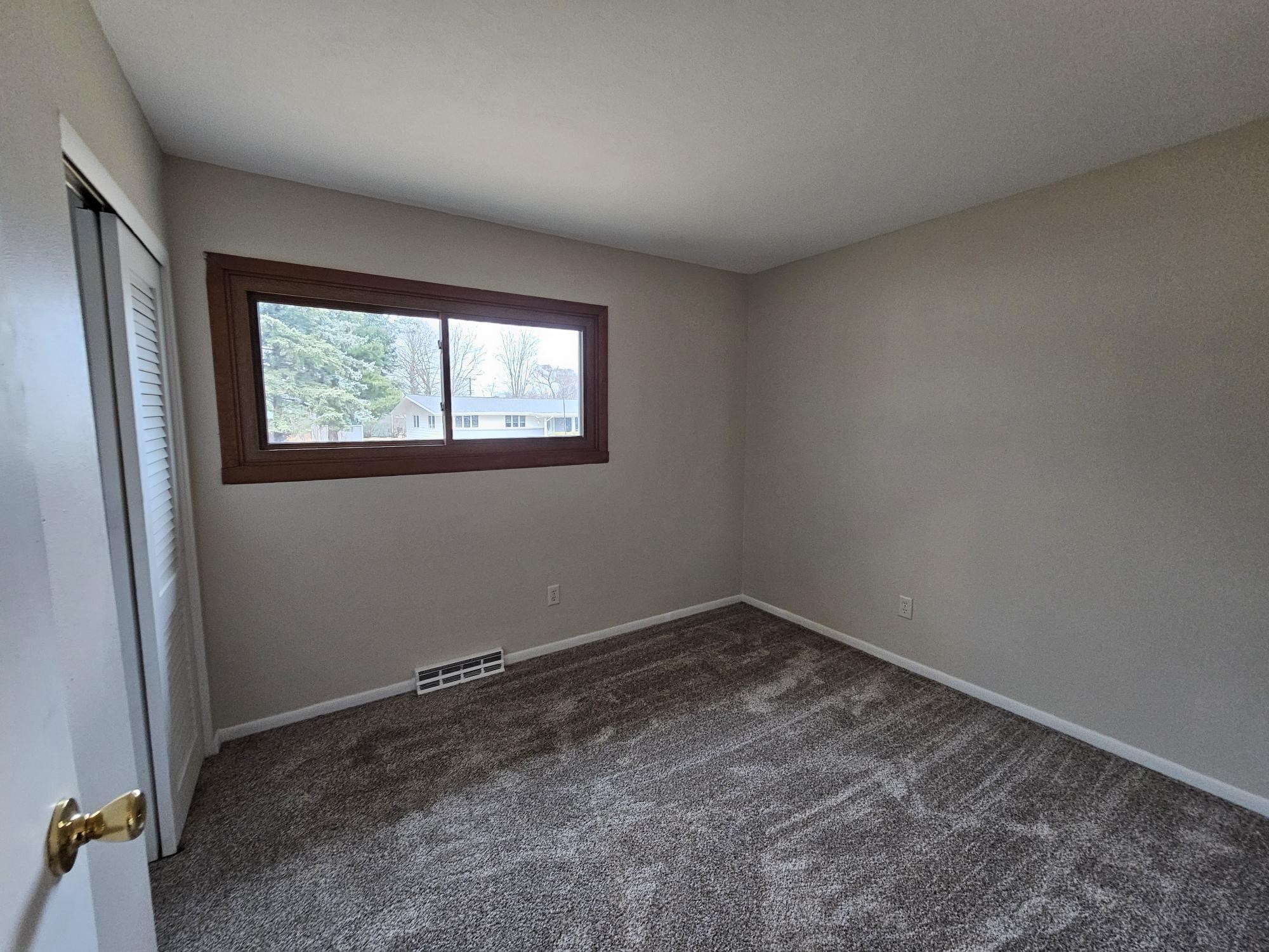 808 Crest View Trail Byron, IL 61010 - Photo 13 of 18