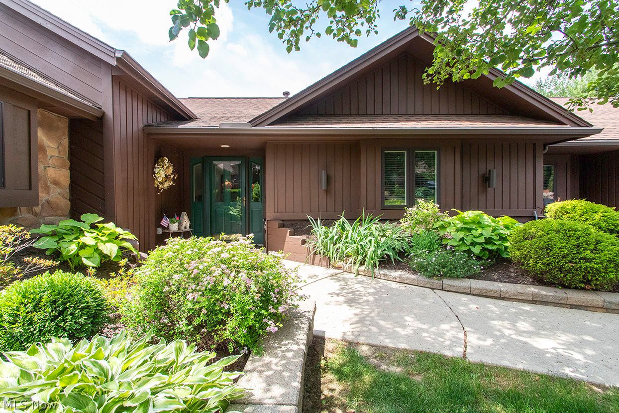 3608 Fenn Road Medina, OH 44256 - Photo 2 of 43