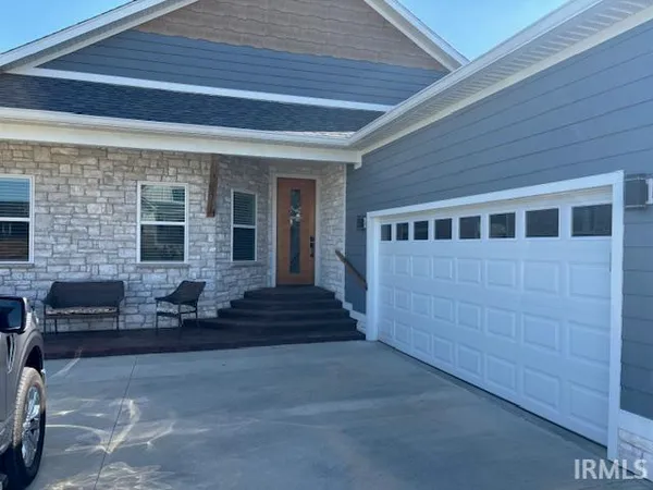 $454,900 | 810 Spyglass Drive, Springville, IN 47462
