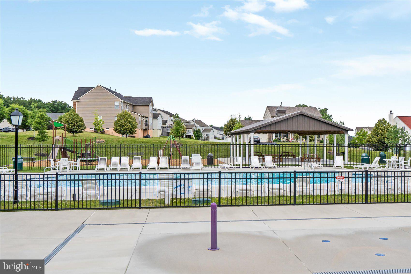 43 Olive Way Elkton, MD 21921 - Photo 43 of 44 a view of a small garden