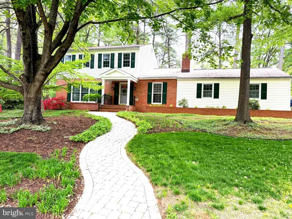 $749,500 | 861 Twin Harbor Drive, Arnold, MD 21012