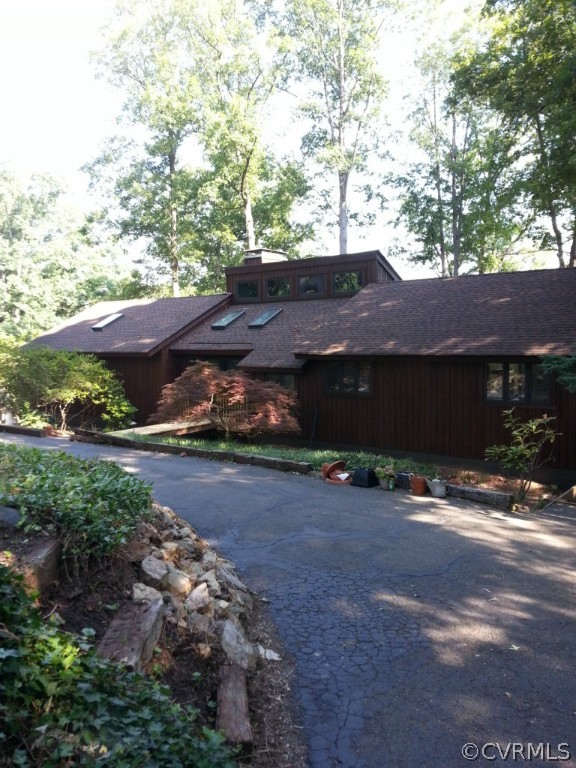 10650 Cherokee Road Richmond, VA 23235 - Photo 2 of 17 Gallery Image 2