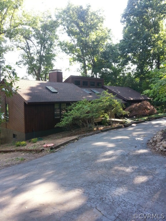 10650 Cherokee Road Richmond, VA 23235 - Photo 3 of 17 Gallery Image 3