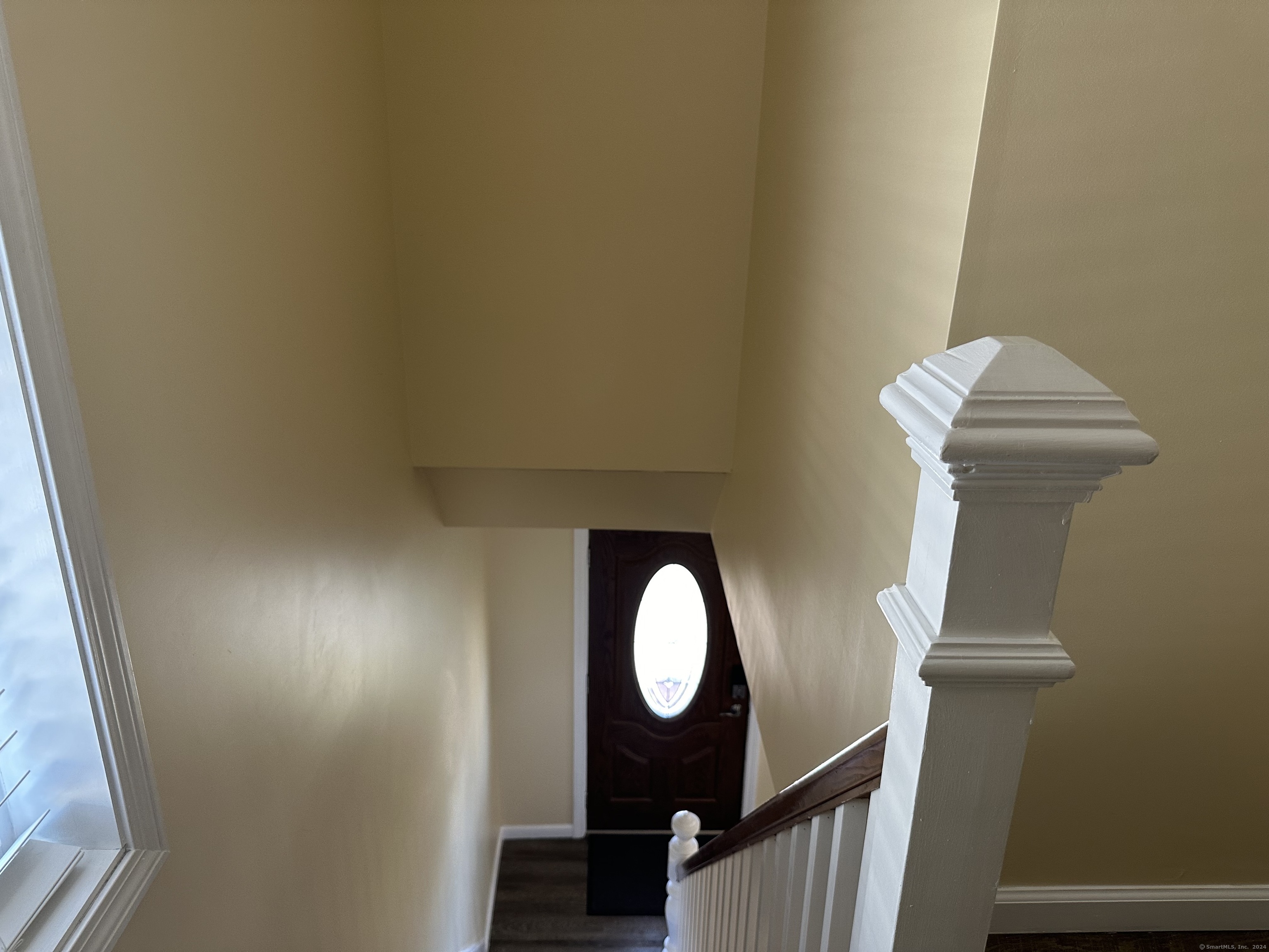 452 Newhall Street Hamden, CT 06517 - Photo 28 of 36