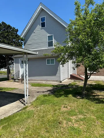 $2,900 | 452 Newhall Street, Hamden, CT 06517