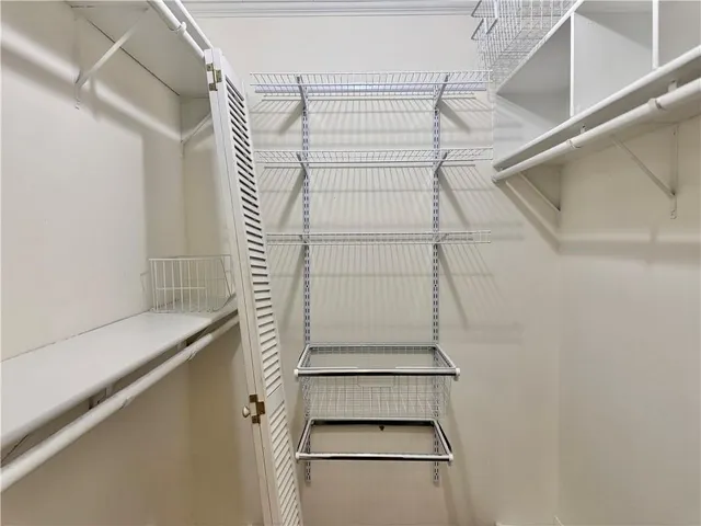 $273,350 | 8433 Fairway Drive, Pineville, LA 71360