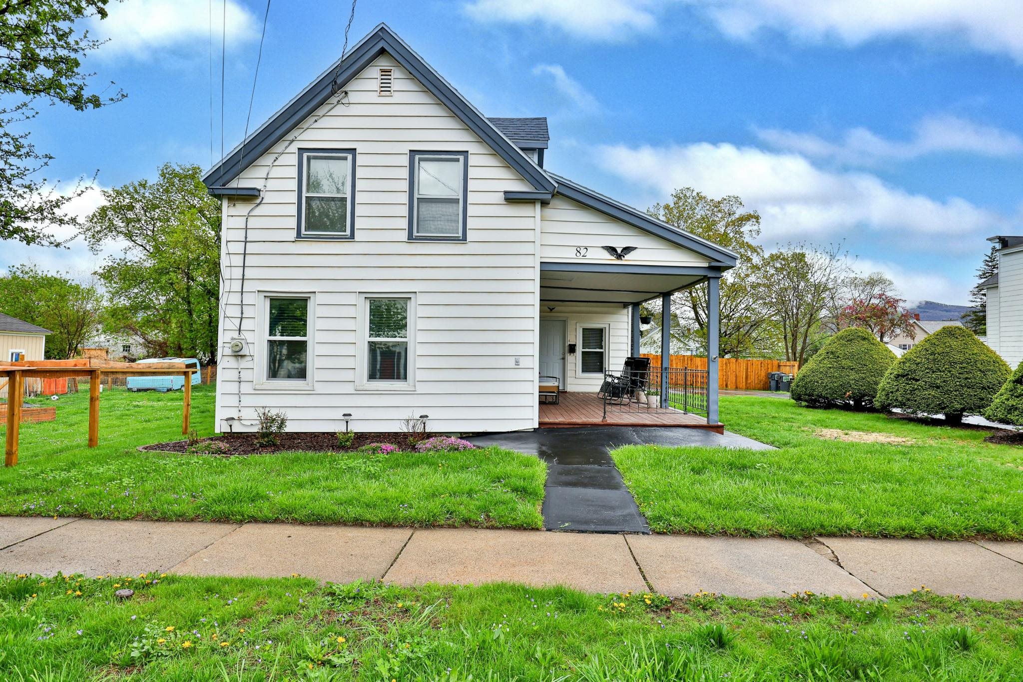 82 Forest Street Rutland, VT 05701 - Photo 6 of 42
