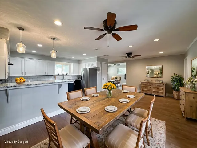 a view of a dining room and livingroom view