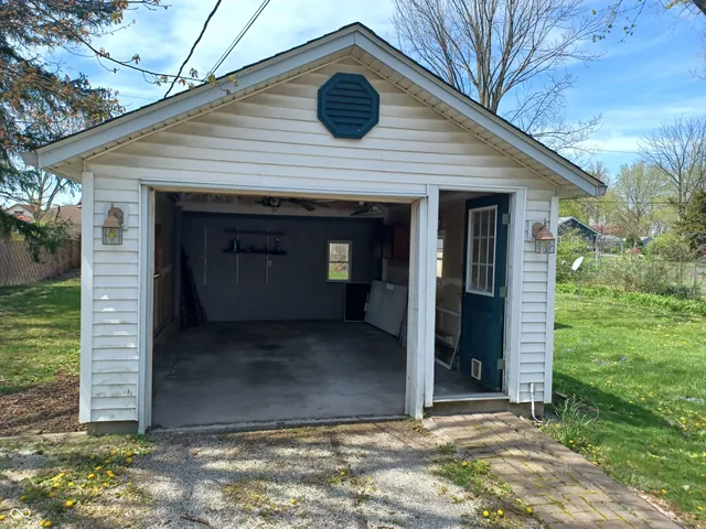 $1,650 | 60 North Routiers Avenue, Indianapolis, IN 46219