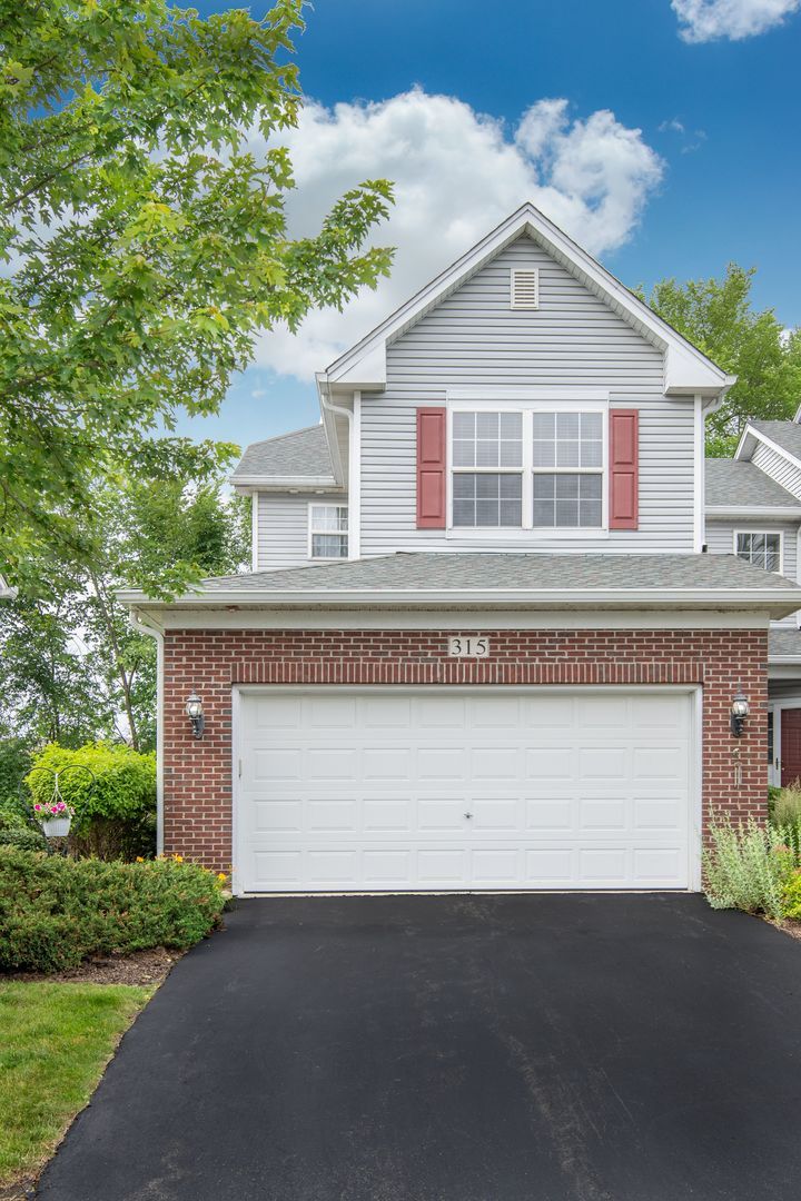 315 Ridge Road North Aurora, IL 60542 - Photo 2 of 26