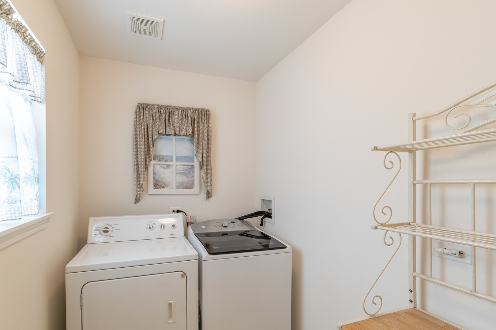 315 Ridge Road North Aurora, IL 60542 - Photo 23 of 26